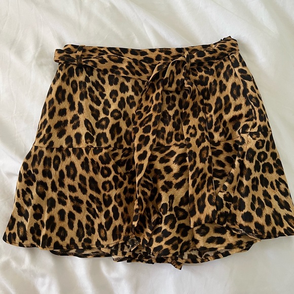 Zara Belted Leopard Skort - Picture 4 of 4